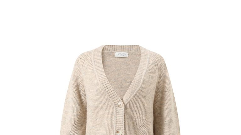 Stretch Knitwear OEM Guide: Cropped V-Neck Cardigan Sourcing
